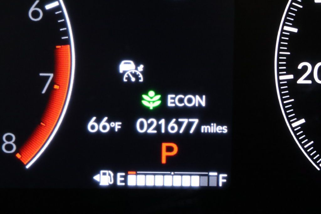 Used 2025 Honda CR-V EX-L image 13