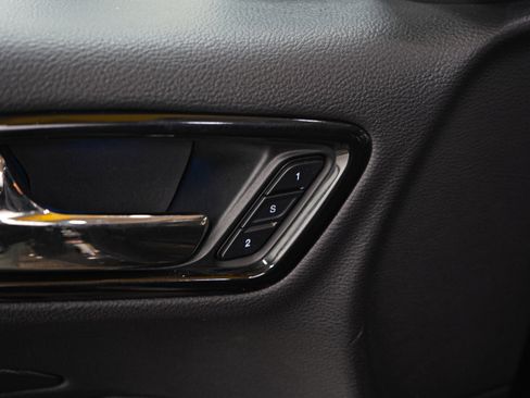 Used 2022 Dodge Durango GT image 25