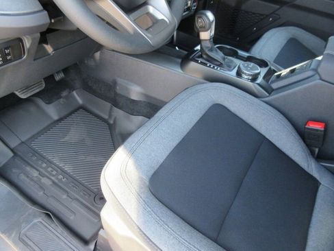 New 2025 Ford Bronco 4-Door image 14