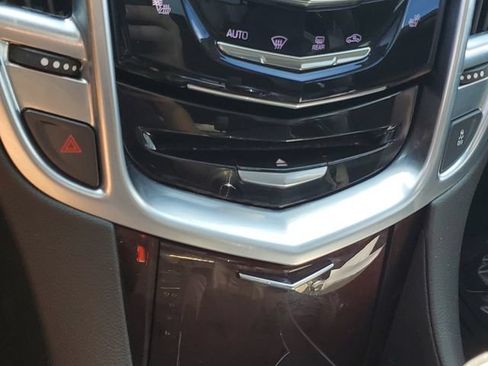 Used 2015 Cadillac SRX Luxury w/ Driver Awareness Package FWD image 29
