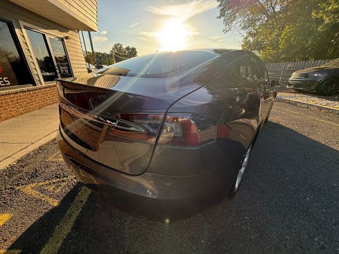 Used 2016 Tesla Model S 75 image 6