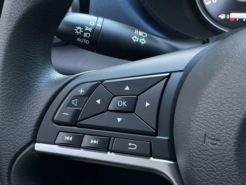 New 2025 Nissan Versa SV w/ Trunk Package image 20