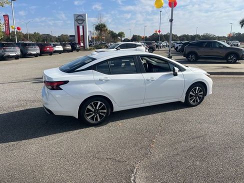 Used 2025 Nissan Versa SV w/ Trunk Package image 5