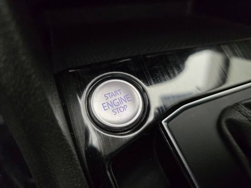 Used 2019 Volkswagen Tiguan SEL Premium AWD/4WD image 32