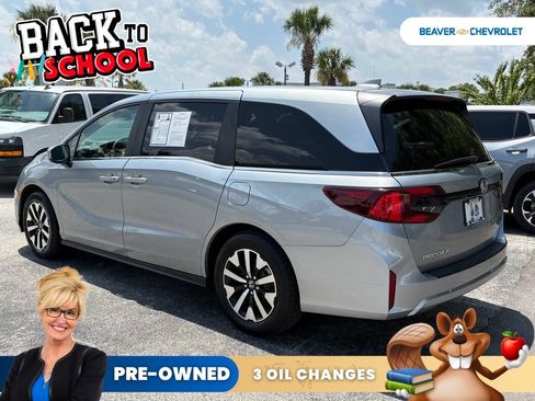Used 2025 Honda Odyssey EX-L image 5