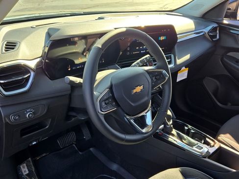 New 2026 Chevrolet TrailBlazer LT w/ Convenience Package image 15