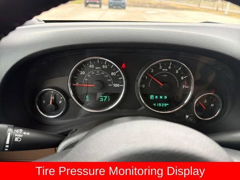 Used 2017 Jeep Wrangler Unlimited Sahara w/ Max Tow Package image 17