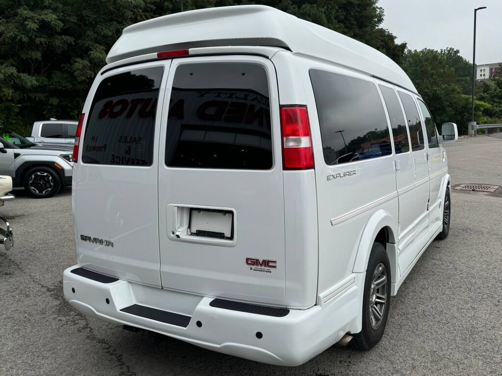 Used 2019 GMC Savana 2500 w/ Enhanced Convenience Package RWD image 7