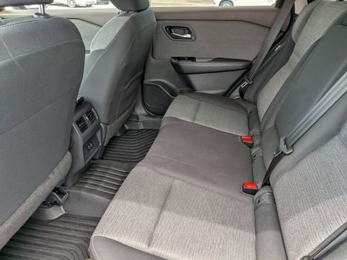 Used 2023 Nissan Rogue SV FWD image 28