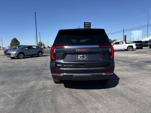 New 2026 GMC Yukon Elevation image 6