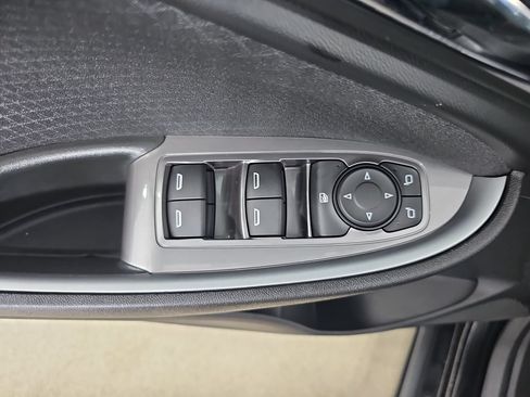 Used 2024 Chevrolet Malibu LS FWD image 32