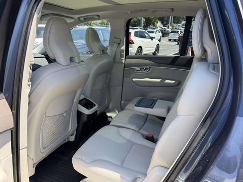 Used 2023 Volvo XC90 B6 Plus w/ Protection Package Premier AWD/4WD image 15