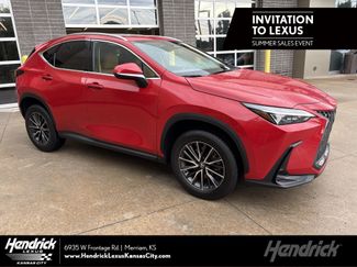Used 2024 Lexus NX 250 FWD video 1