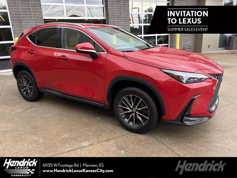 Used 2024 Lexus NX 250 FWD image 1