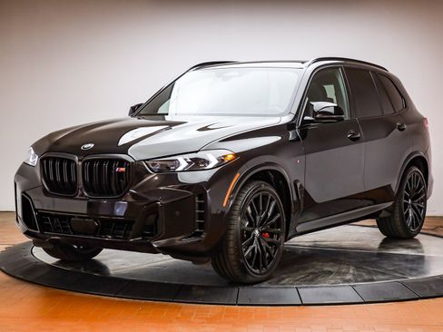 Used 2026 BMW X5 M60i w/ Executive Package image 1