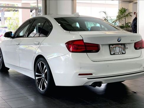 Used 2018 BMW 330i Sedan image 5