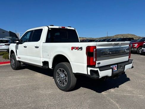 New 2026 Ford F250 Platinum w/ Platinum Plus Package image 3