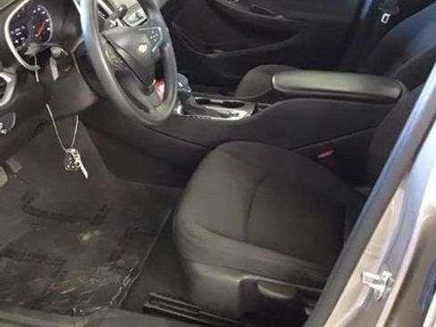 Used 2023 Chevrolet Malibu LS image 14