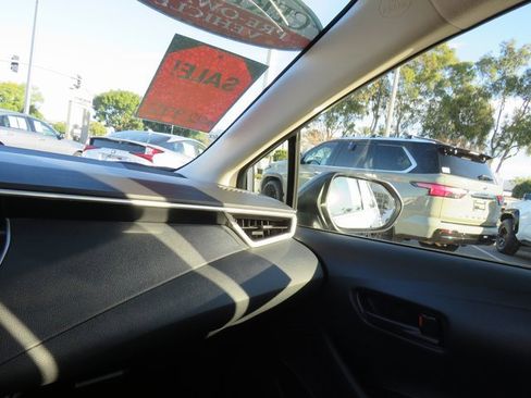 Certified 2024 Toyota Corolla LE image 29