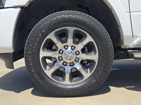 Used 2022 RAM 2500 Limited AWD/4WD image 12