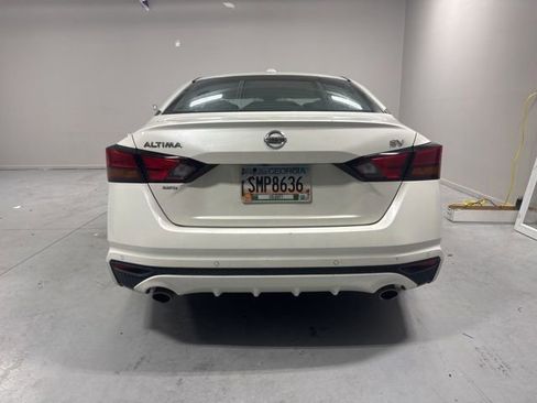 Used 2019 Nissan Altima 2.5 SV FWD image 7