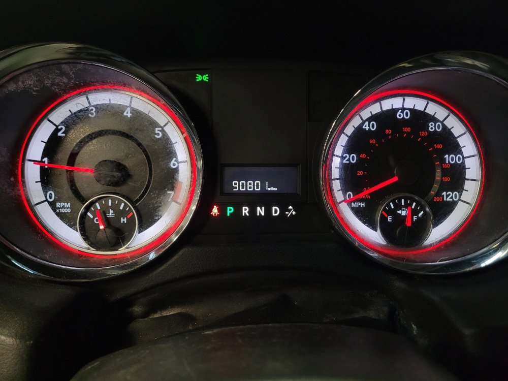 Used 2019 Dodge Grand Caravan SXT FWD image 23