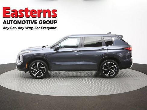 Used 2024 Mitsubishi Outlander SE AWD/4WD image 59
