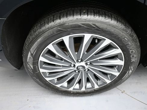 Used 2024 Hyundai Palisade Calligraphy image 12