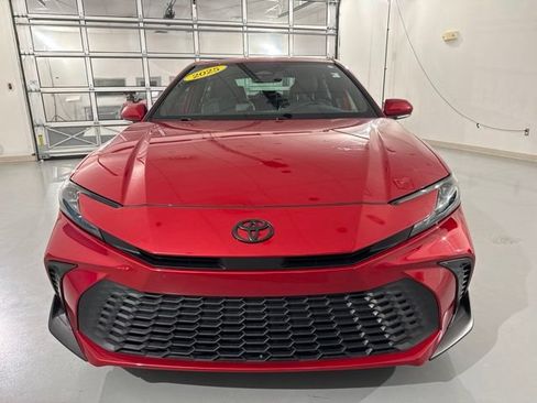 Used 2025 Toyota Camry SE w/ Multimedia Upgrade Package FWD image 2