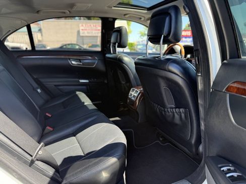 Used 2009 Mercedes-Benz S 550 image 11