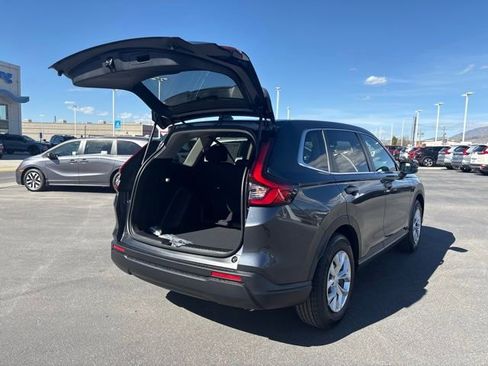 New 2026 Honda CR-V LX image 9