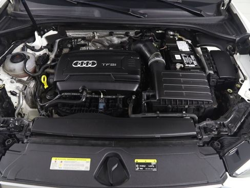 Used 2019 Audi Q3 2.0T Premium w/ Convenience Package AWD/4WD image 49