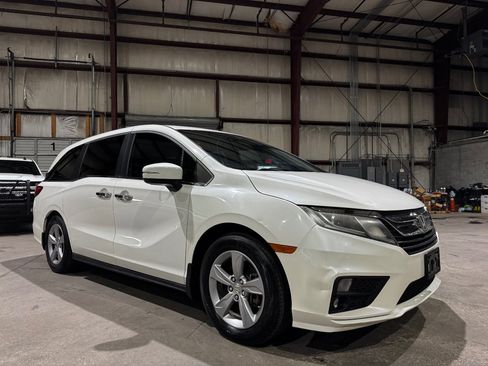 Used 2018 Honda Odyssey EX-L image 1