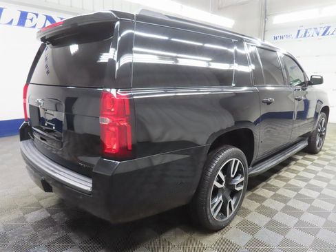 Used 2019 Chevrolet Suburban Premier image 4