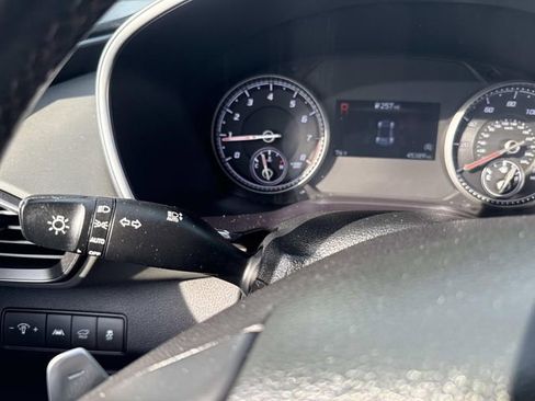 Certified 2023 Hyundai Santa Fe SEL image 34