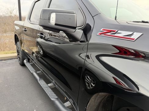 Used 2023 Chevrolet Silverado 1500 LT Trail Boss w/ LT Trail Boss Premium Package image 4