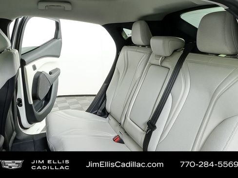 Used 2021 Ford Mustang Mach-E Premium image 21