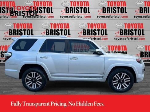Used 2021 Toyota 4Runner Limited AWD/4WD image 2