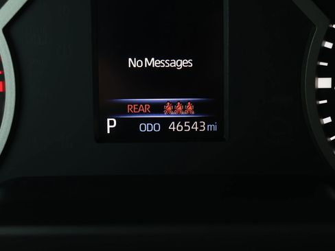 Used 2023 Toyota Tundra Limited w/ Power Package image 4