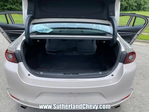 Used 2024 MAZDA MAZDA3 s FWD image 37