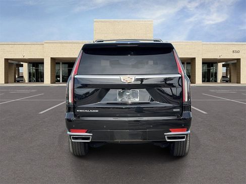 Certified 2023 Cadillac Escalade ESV Premium Luxury image 6