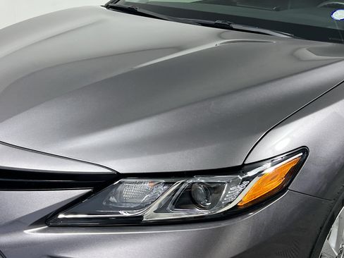 Used 2023 Toyota Camry LE w/ Convenience Package FWD image 11