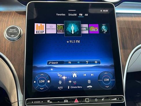 Used 2025 Mercedes-Benz C 300 4MATIC Sedan image 14