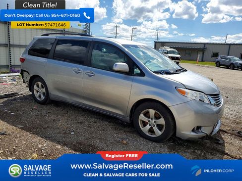 Used 2016 Toyota Sienna LE FWD image 5