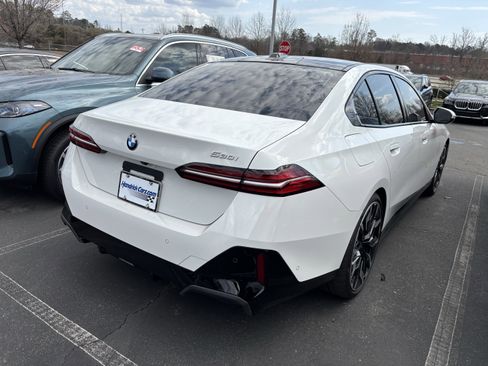 Certified 2024 BMW 530i w/ Executive Package image 20