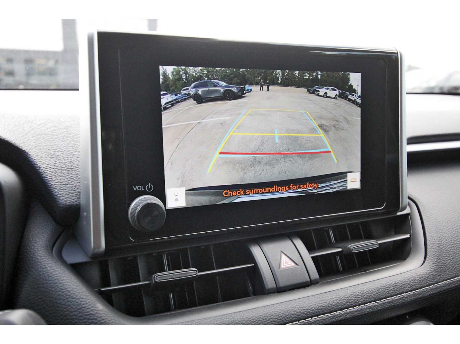 Used 2025 Toyota RAV4 XLE w/ Convenience Package FWD image 22
