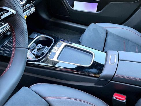 New 2026 Mercedes-Benz CLA 250 4MATIC image 11