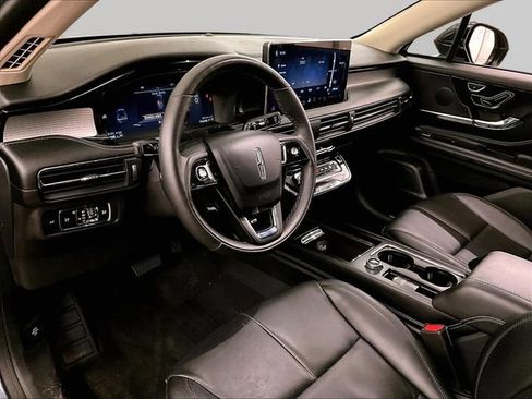Used 2023 Lincoln Corsair AWD w/ Equipment Group 101A image 12