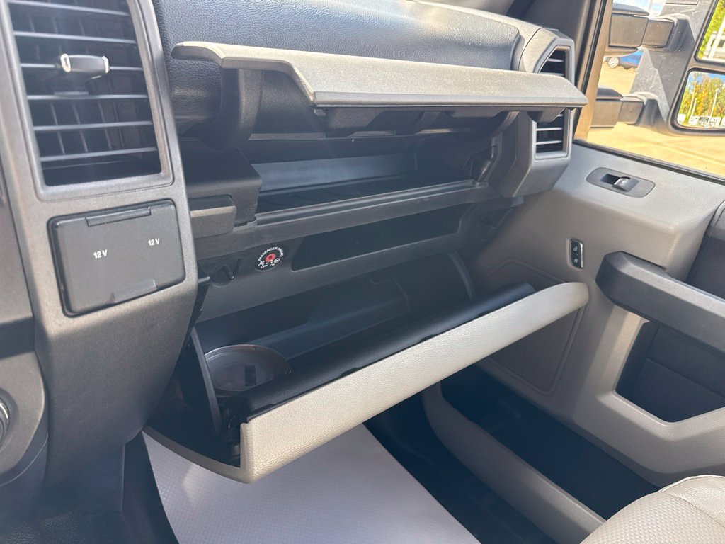 Used 2017 Ford F450 XL w/ Power Equipment Group AWD/4WD image 25