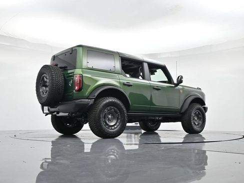 Used 2025 Ford Bronco Badlands AWD/4WD image 32